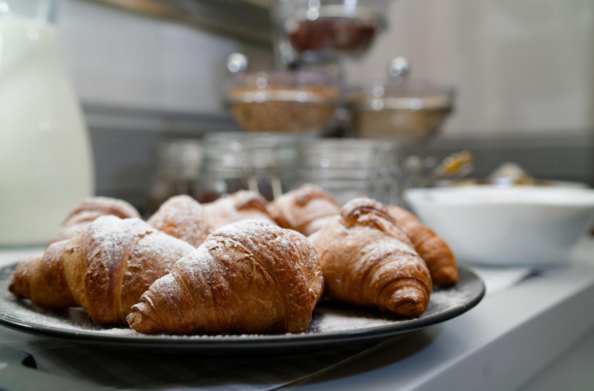 Boutique Hotel Swisshouse 마리안스케 라즈네 외부 사진