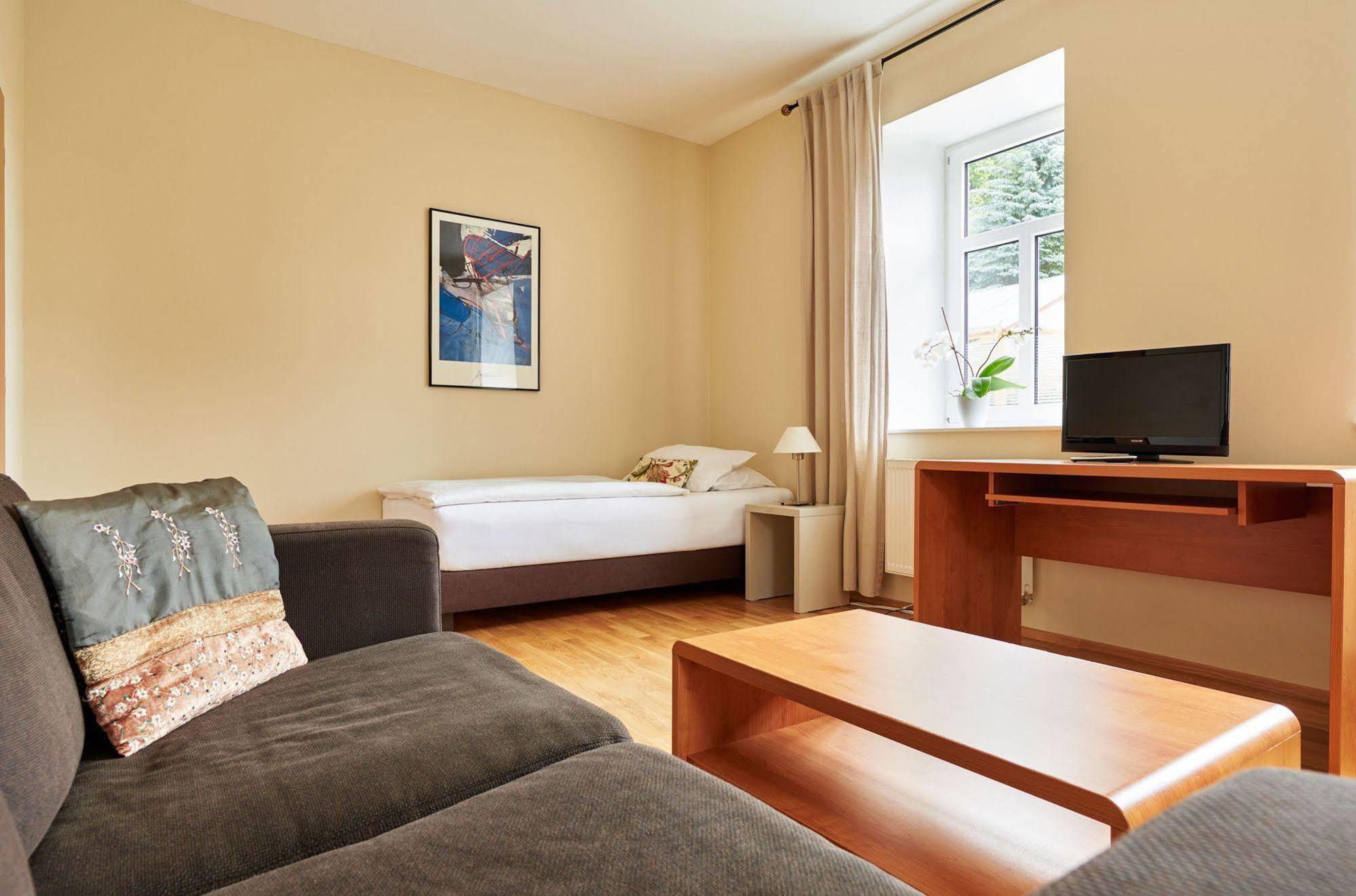 Boutique Hotel Swisshouse 마리안스케 라즈네 외부 사진