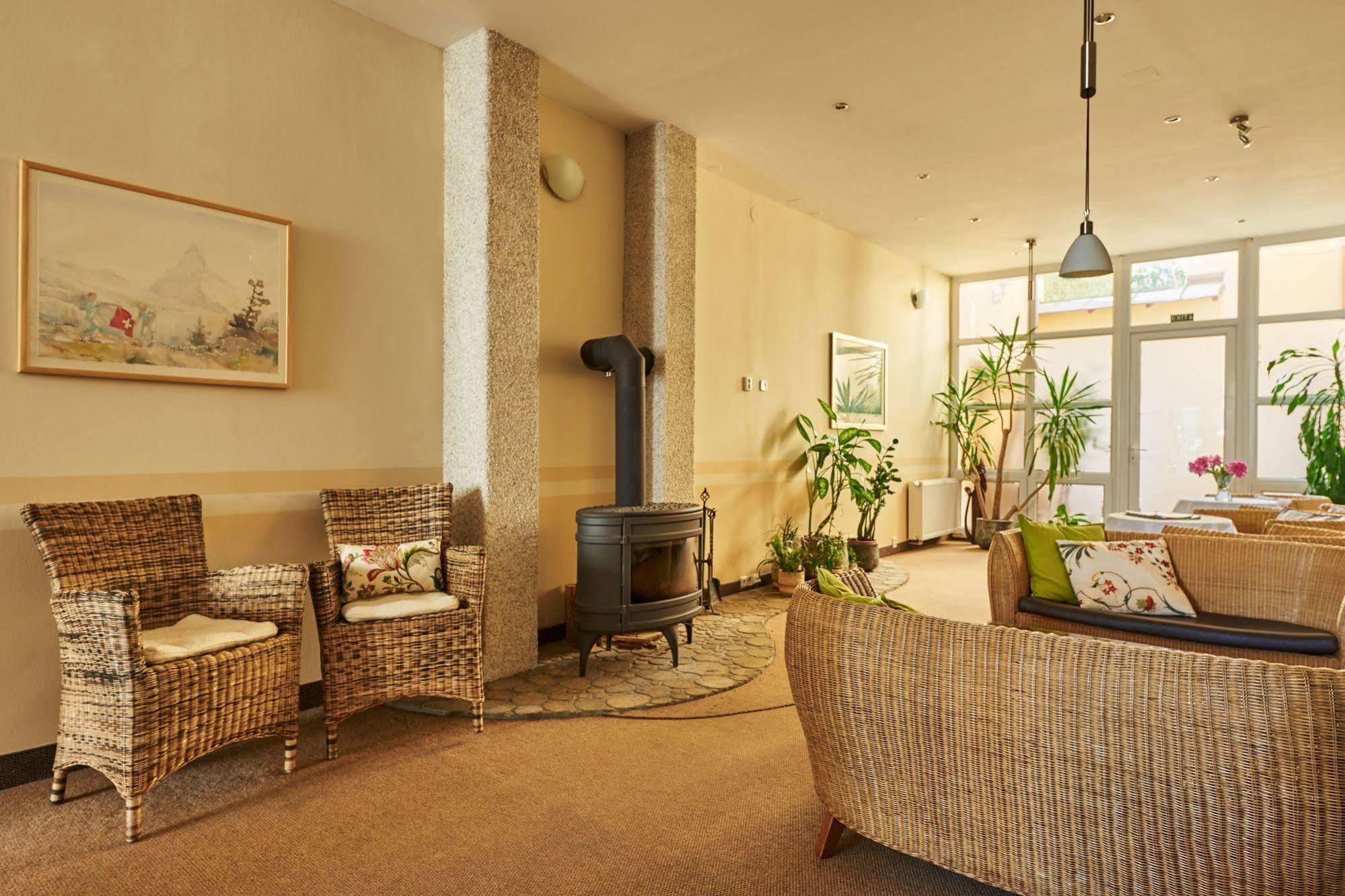 Boutique Hotel Swisshouse 마리안스케 라즈네 외부 사진