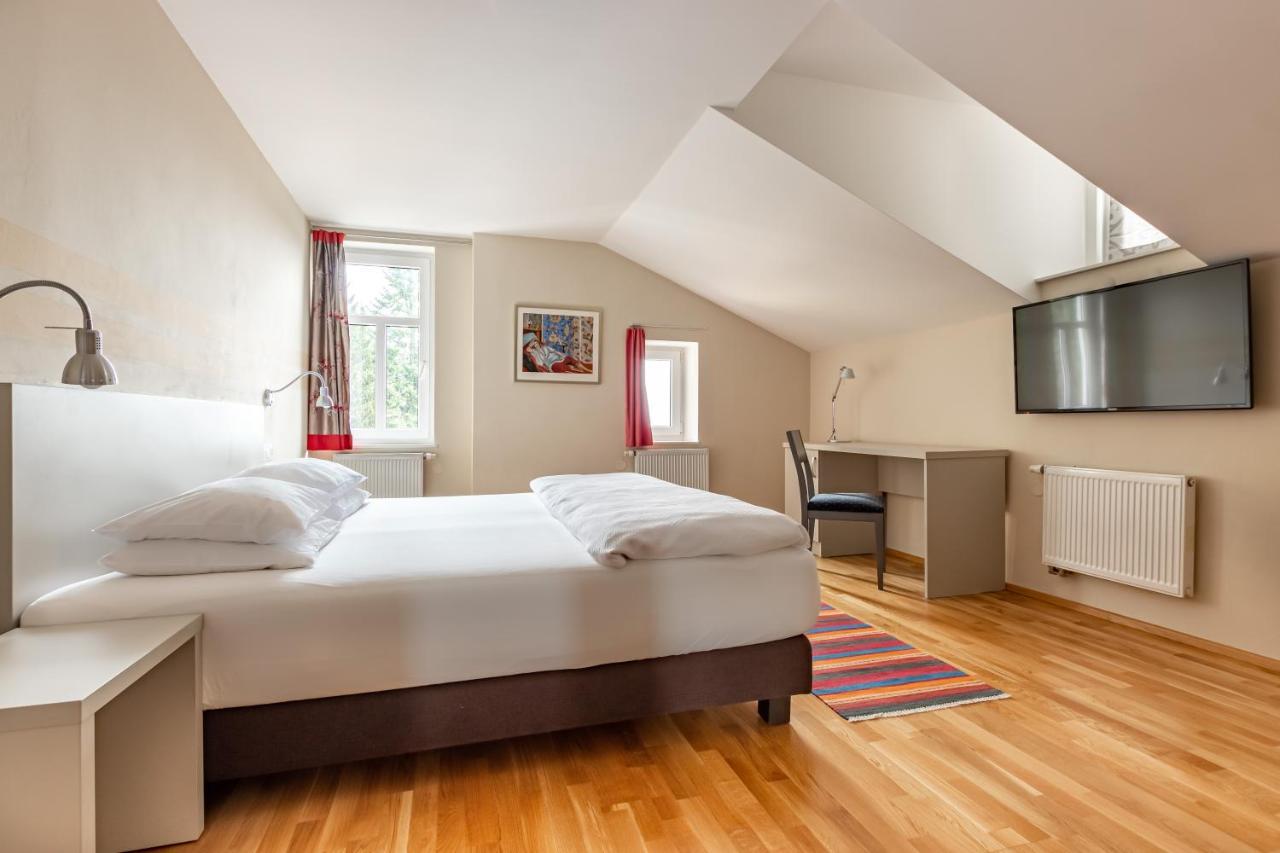 Boutique Hotel Swisshouse 마리안스케 라즈네 외부 사진